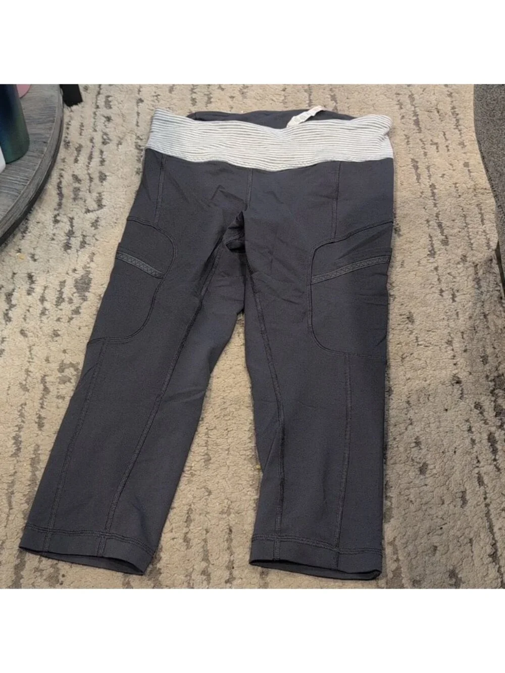 Lululemon Run: Your Heart Out CropCoal / White Heathered Blurred Grey Classic